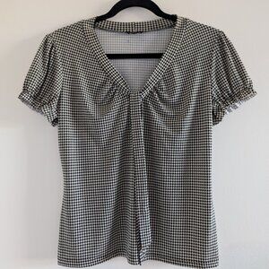 3/$30 Stretchy Houndstooth top